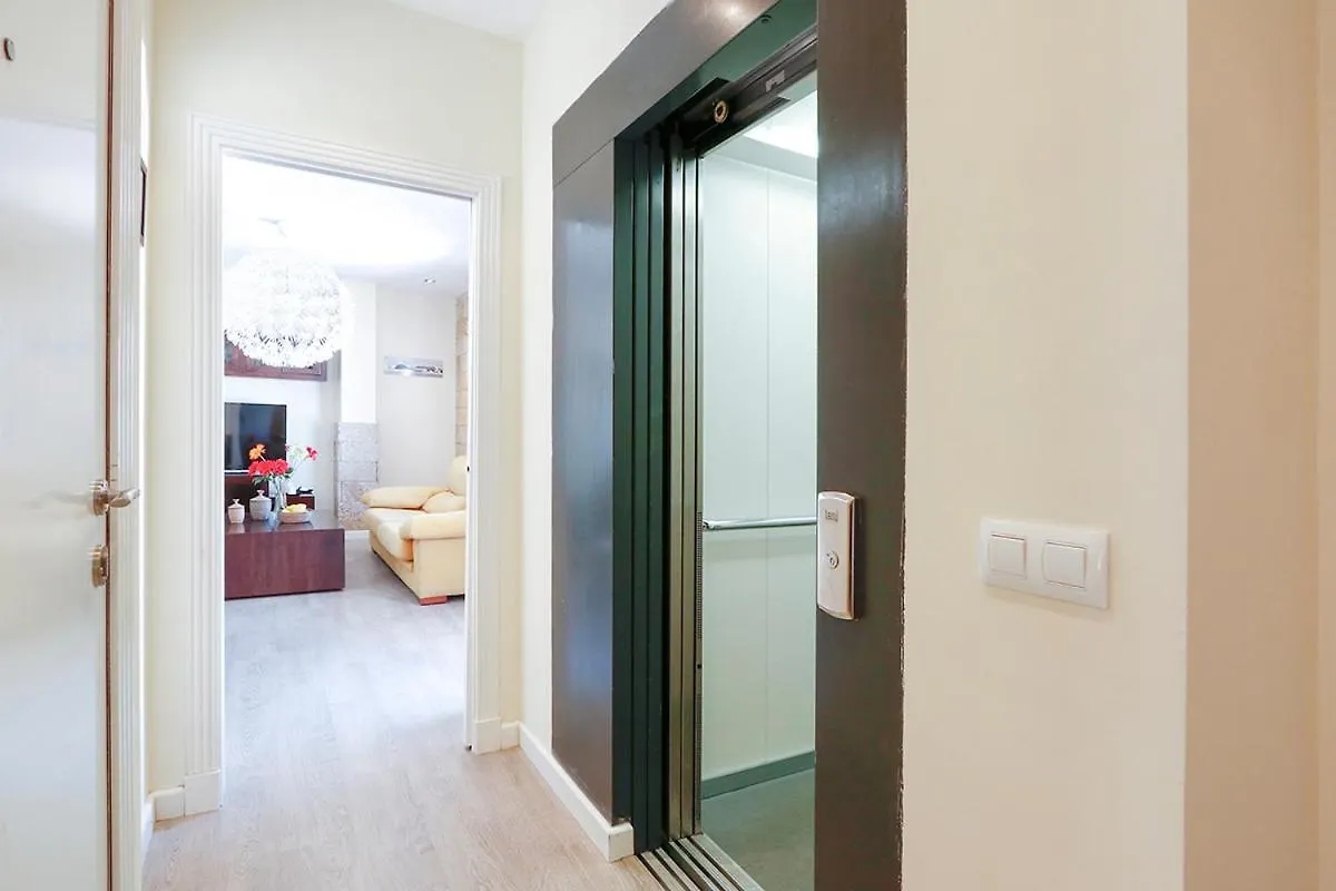 Gatu Premium Atico Caleta , Preferente Mayores De 25 Anos Y Familias Cadiz Apartment